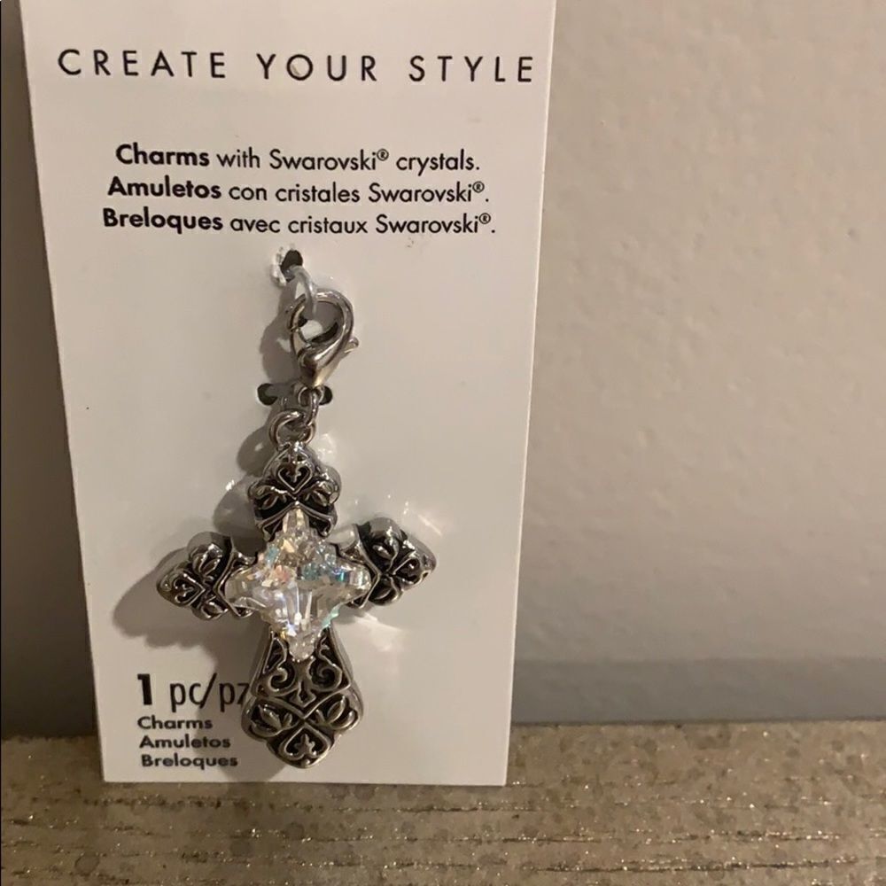 🎉last deal 🎉Charm Swarovski Crystal